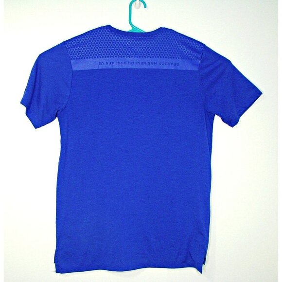 Mens The Nike Tee Dri FIT All Over Vinyl Print Gravity T-Shirt Royal Blue Size M - Picture 2 of 12